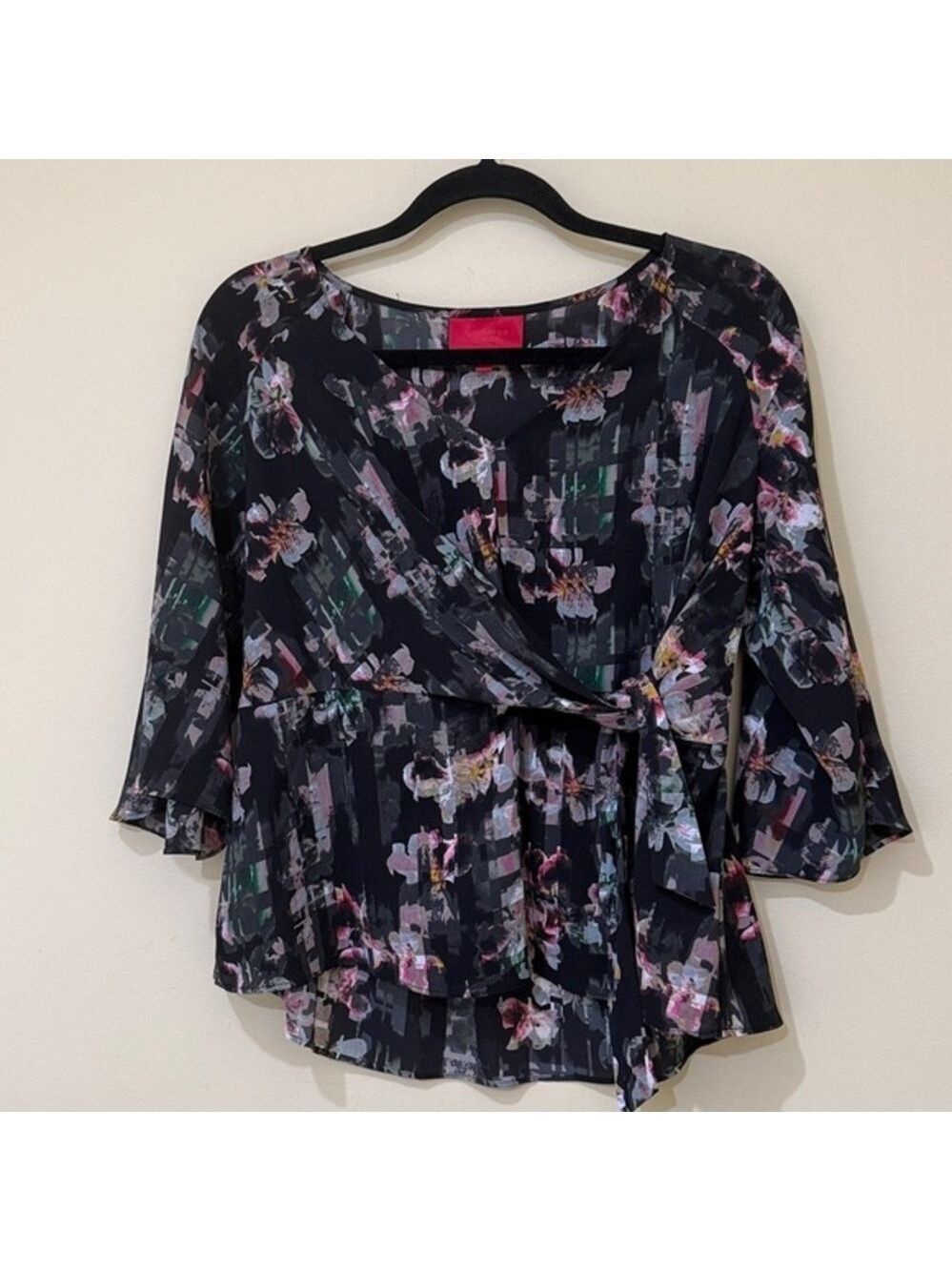 Jennifer Lopez Artistic Brushstroke Blouse - 3/4 sleeves Women’s side tie top S
